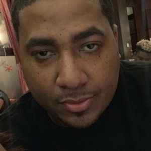 Meet your Posher, Nicholas